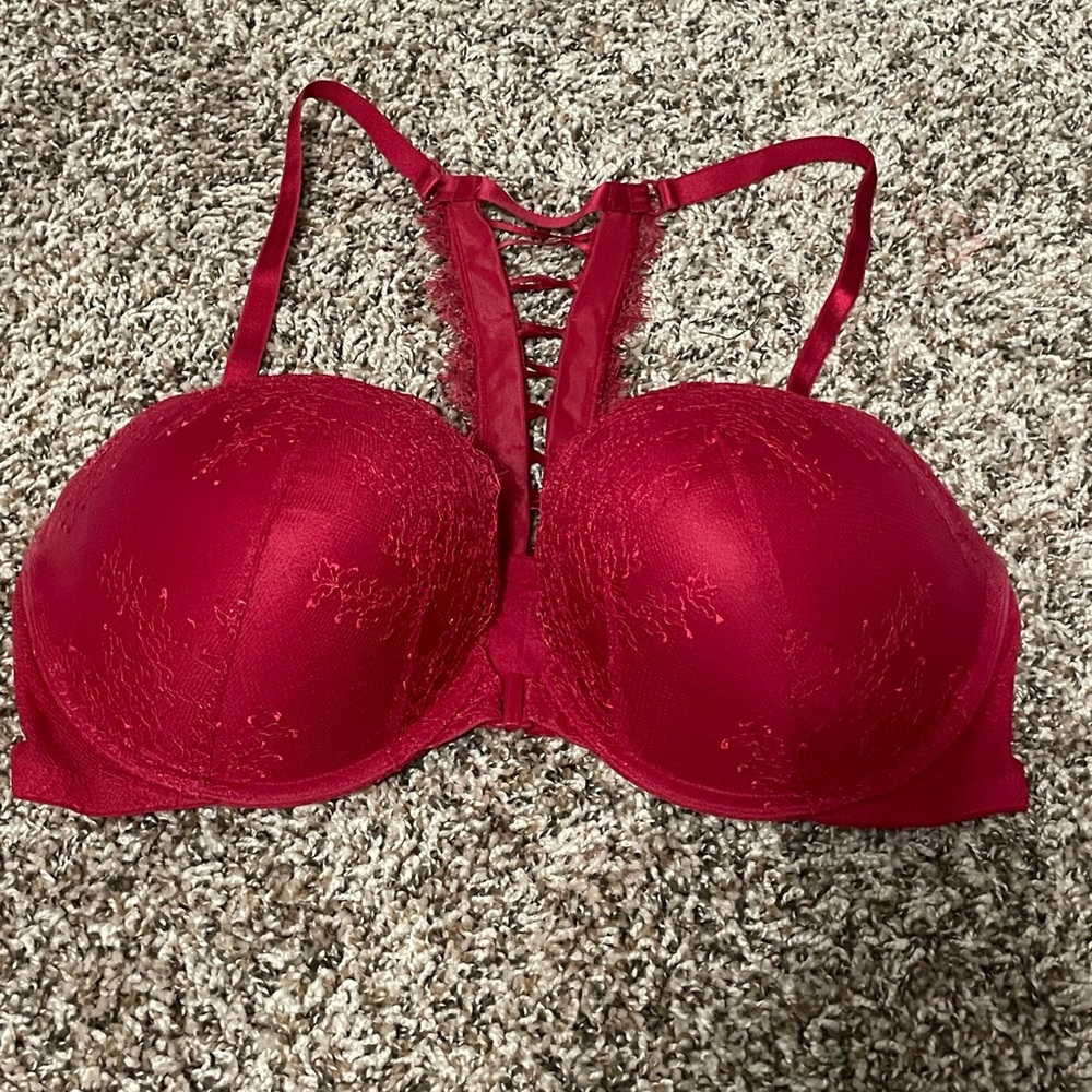 Victoria’s Secret push up bra